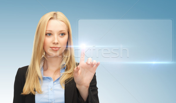 女實業家 觸摸 虛擬 屏幕 業務 未來 商業照片 © dolgachov