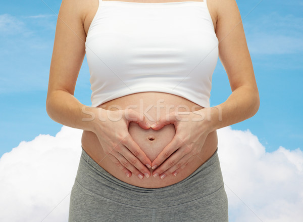 Foto stock: Mulher · grávida · tocante · nu · barriga · gravidez