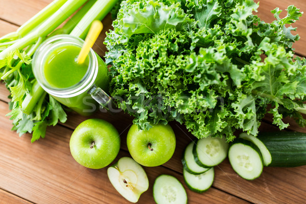 Krug grünen Saft Gemüse gesunde Ernährung Stock foto © dolgachov