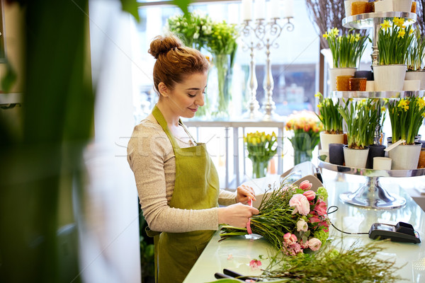 [[stock_photo]]: Souriant · fleuriste · femme