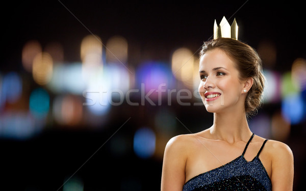 Mujer sonriente vestido de noche corona personas vacaciones Foto stock © dolgachov