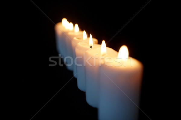 Gyertyák égő sötétség fekete gyász láng Stock fotó © dolgachov