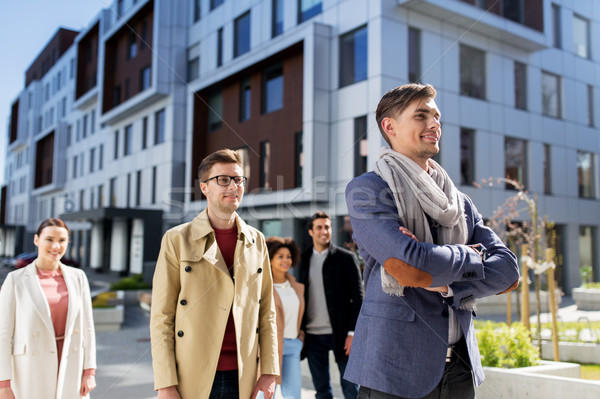 Internationaux groupe de gens rue de la ville affaires éducation entreprise [[stock_photo]] © dolgachov