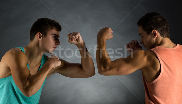 Giovani uomini wrestling sport concorrenza forza persone Foto d'archivio © dolgachov