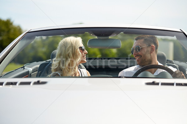 счастливым человека женщину вождения кабриолет автомобилей Сток-фото © dolgachov