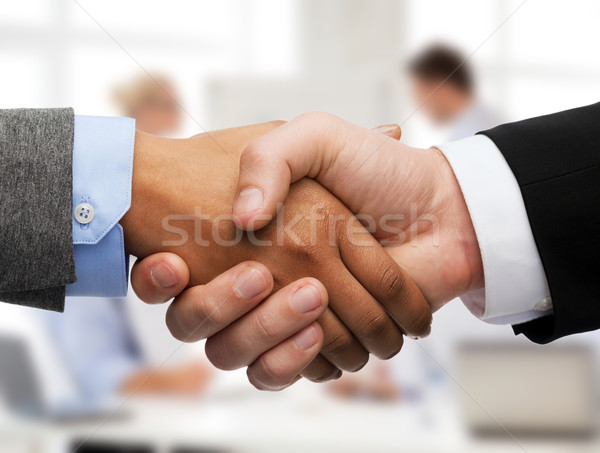 Foto stock: Empresario · mujer · de · negocios · apretón · de · manos · negocios · oficina · mujer