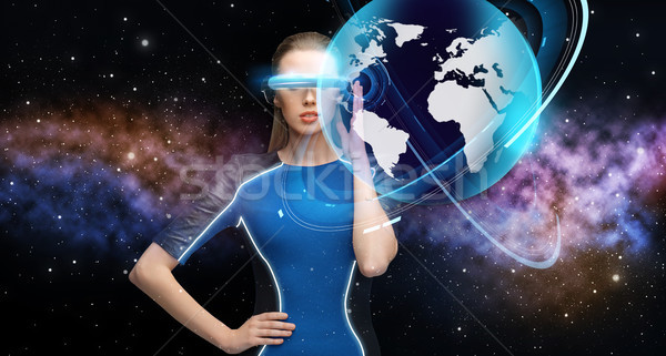 Kobieta faktyczny rzeczywistość okulary 3d ziemi nauki Zdjęcia stock © dolgachov