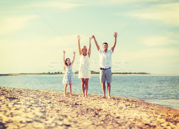 Família feliz beira-mar verão férias crianças pessoas Foto stock © dolgachov