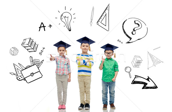 Stockfoto: Gelukkig · kinderen · vrijgezel · hoeden · bril · jeugd