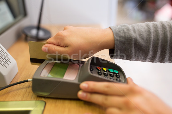 Foto d'archivio: Mano · finanziare · soldi · tecnologia