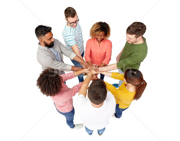 Internacional grupo pessoas felizes de mãos dadas diversidade raça Foto stock © dolgachov