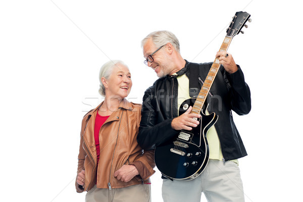 [[stock_photo]]: Heureux · couple · de · personnes · âgées · guitare · électrique · musique · âge · personnes