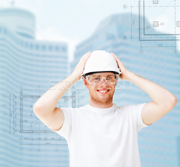 Masculin arhitect alb cască ochelari de protectie constructii Imagine de stoc © dolgachov