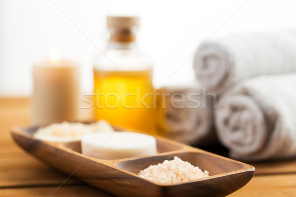 Săpun sare castron Imagine de stoc © dolgachov