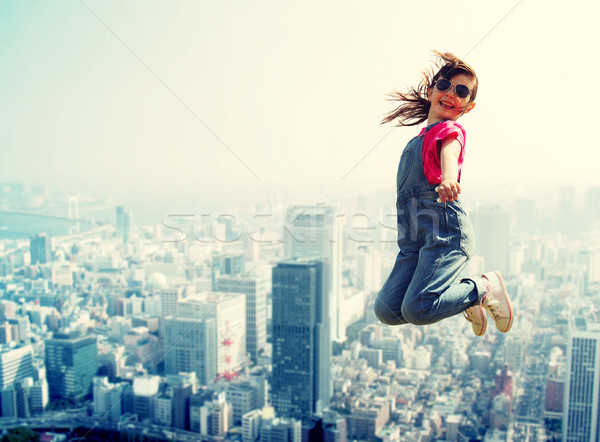 Stockfoto: Gelukkig · meisje · springen · stad · zomer · jeugd