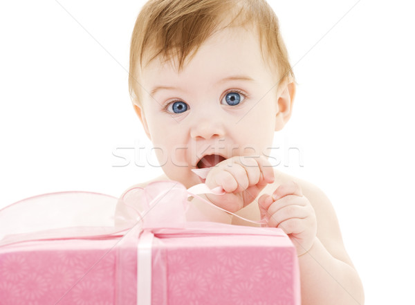 Foto stock: Bebé · nino · grande · caja · de · regalo · Foto · cara