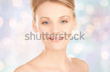Mujer brillante diamantes collar Foto stock © dolgachov