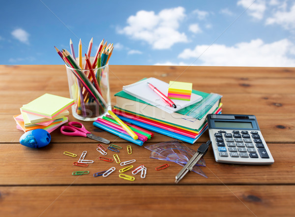 Papeterie fournitures scolaires table éducation art [[stock_photo]] © dolgachov