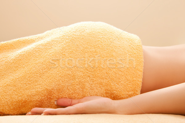 女子 按摩 表 圖片 身體 放鬆 商業照片 © dolgachov