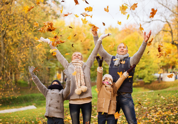 Stockfoto: Gelukkig · gezin · spelen · park · familie · jeugd