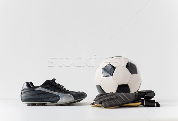 Stockfoto: Doelverdediger · handschoenen · bal · voetbal · laarzen