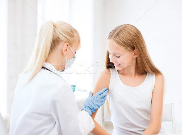 Médico vacuna nino hospital salud médicos Foto stock © dolgachov