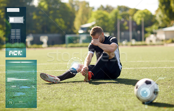 Verletzt Fußballer Ball Fußballplatz Sport Sportverletzungen Stock foto © dolgachov