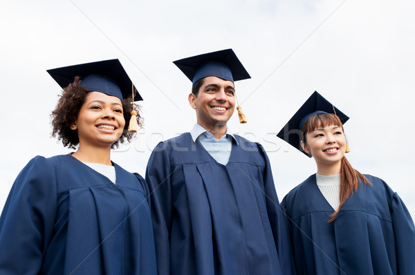Stok fotoğraf: Mutlu · Öğrenciler · lisans · eğitim · mezuniyet · insanlar