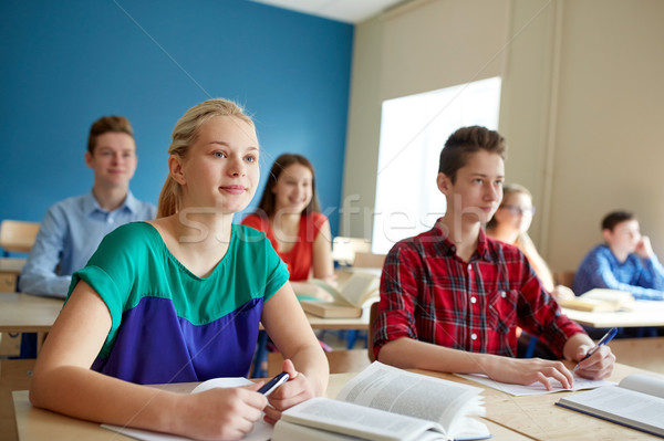 группа студентов книгах школы урок образование Сток-фото © dolgachov