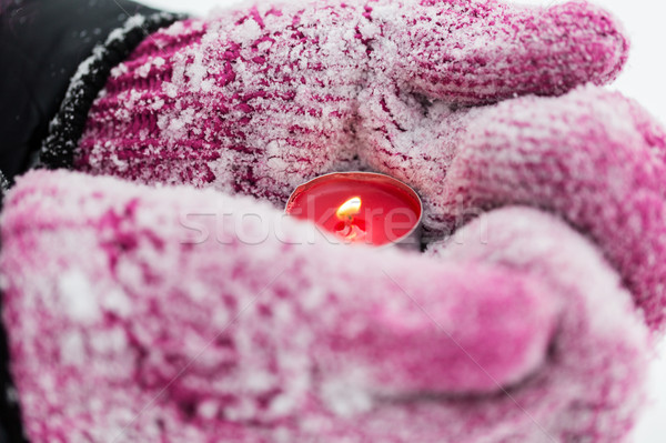 рук зима варежки свечу Сток-фото © dolgachov