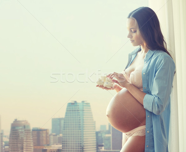 Foto stock: Feliz · mulher · grávida · bebê · casa · gravidez · maternidade