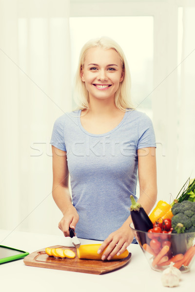 Sorridere verdura home Foto d'archivio © dolgachov