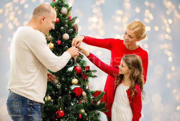 Stockfoto: Moeder · vader · dochter · kerstboom · familie · vakantie