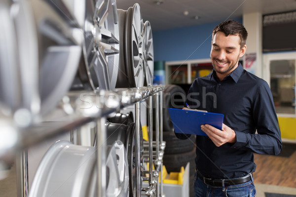 Auto negocios propietario rueda coche servicio Foto stock © dolgachov