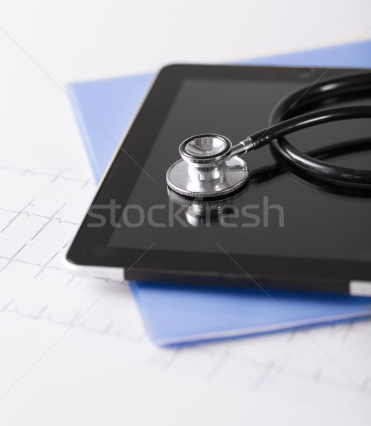 Estetoscópio eletrocardiograma saúde tecnologia computador Foto stock © dolgachov