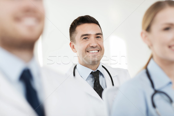 Szczęśliwy lekarza grupy szpitala kliniki zawód Zdjęcia stock © dolgachov