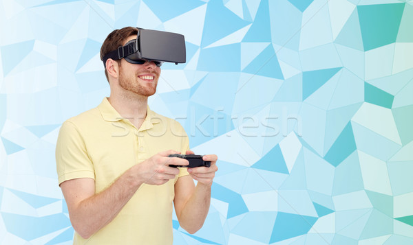Gelukkig man virtueel realiteit hoofdtelefoon gamepad Stockfoto © dolgachov