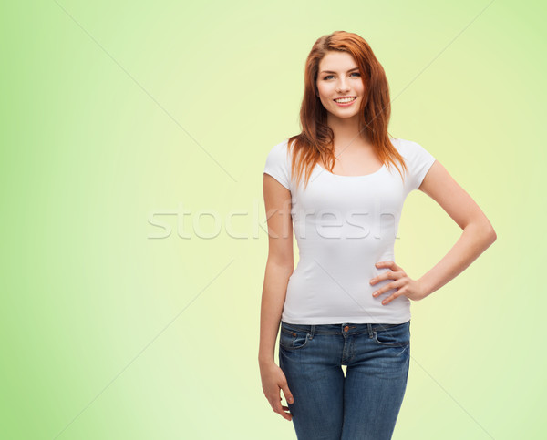 Zdjęcia stock: Szczęśliwy · młoda · kobieta · biały · tshirt · emocje