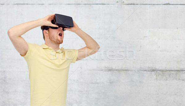 Hombre virtual realidad auricular gafas 3d 3D Foto stock © dolgachov