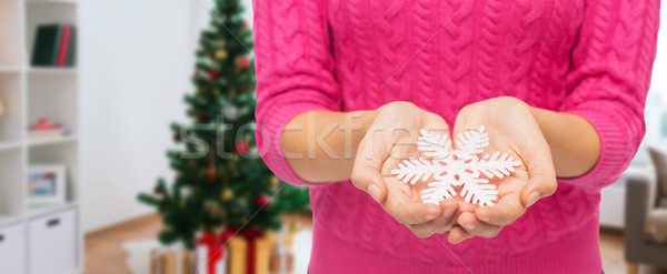 Foto stock: Mujer · manos · Navidad · copo · de · nieve · vacaciones