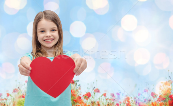 Sorridente menina vermelho coração naturalismo amor Foto stock © dolgachov