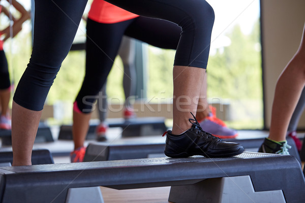 женщины спортзал фитнес спорт Сток-фото © dolgachov