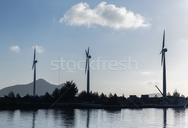 Foto stock: Parque · eólico · mar · costa · energía · renovable · tecnología · poder
