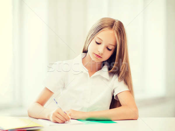 Studenten Mädchen Studium Schule Bildung wenig Stock foto © dolgachov