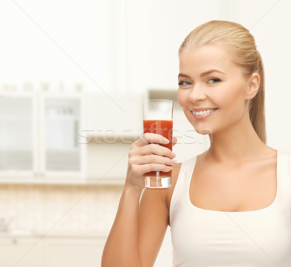 Kadın cam domates suyu sağlık diyet Stok fotoğraf © dolgachov