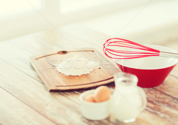 [[stock_photo]]: Lait · oeufs · bol · farine · cuisson · alimentaire