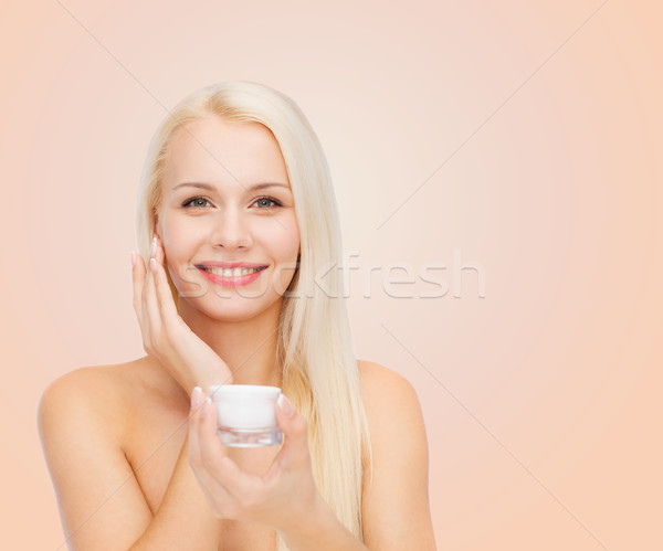 [[stock_photo]]: Femme · crème · peau · cosmétiques · santé