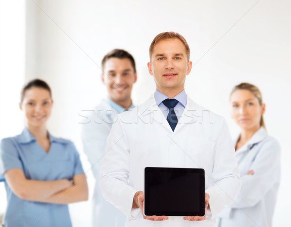 Stockfoto: Glimlachend · mannelijke · arts · geneeskunde · advertentie · teamwerk