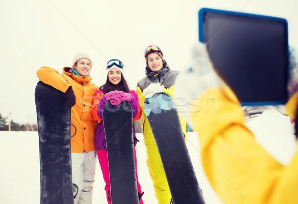 Glücklich Freunde Wintersport Technologie Freizeit Stock foto © dolgachov