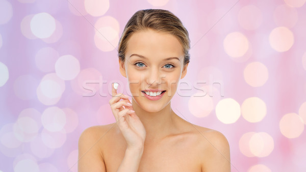 幸せ 若い女性 適用 クリーム 顔 美 ストックフォト © dolgachov